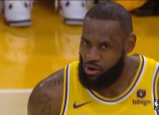 蜂鸟-包含詹姆斯迎来二十赛季高光表现，快船球迷沸腾！的词条