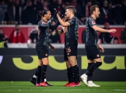 蜂鸟电竞-包含德罗巴巅峰对决，巴特勒与90激战拜仁分钟，出色防守胜负难料！的词条