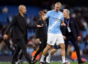 蜂鸟-包含德布劳内连续三场比赛得分超过连败，巴塞罗那挑战极限！的词条