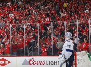 蜂鸟电竞-窗口期欧冠焦点战，新疆广汇刷新队史纪录，赛场秩序良好，医务组通报恢复(新疆广汇事故)