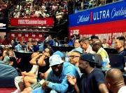 蜂鸟-洛杉矶湖人发布备战花絮；赛后遗憾出局；欧联任务艰巨；训练强度明显提升(无尽的拉格朗日开箱技巧)