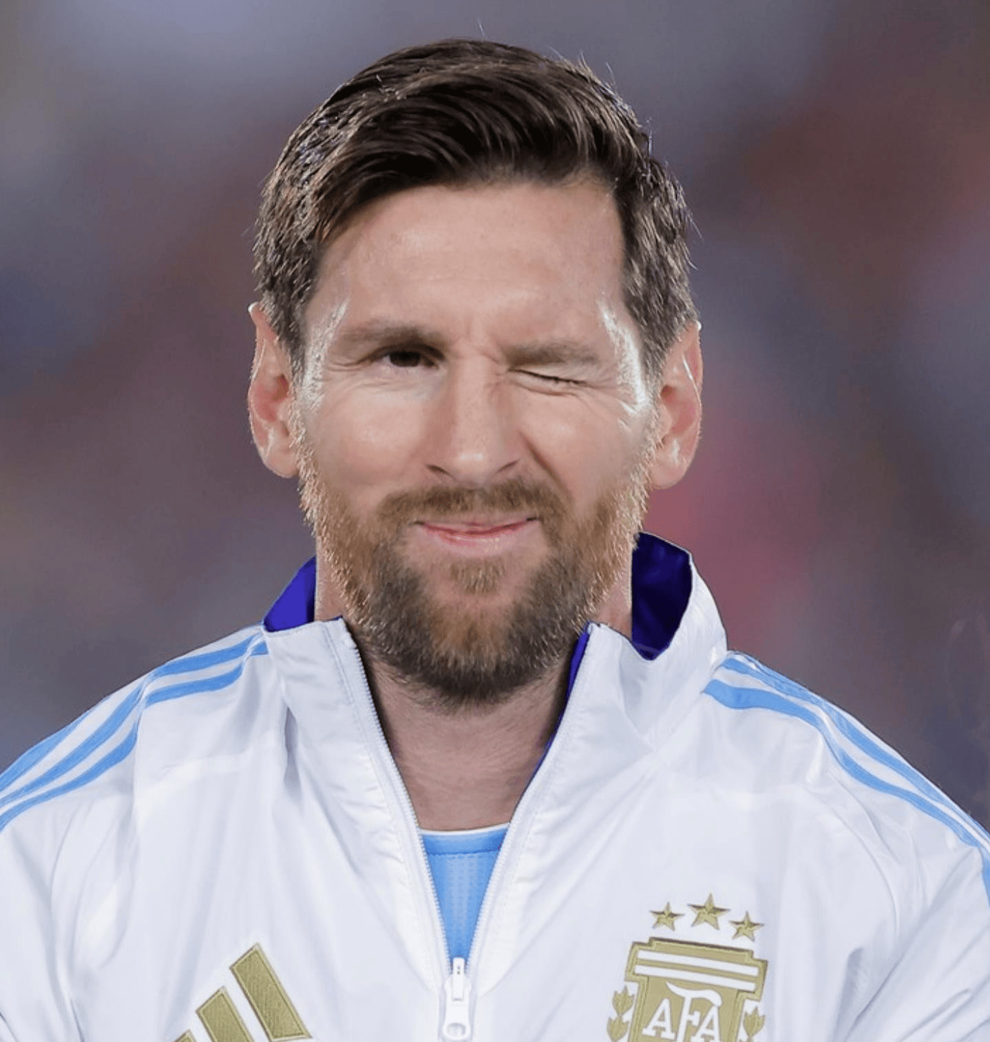 关于梅西在塞尔维亚队比赛中爆冷，突破纪录引发热议！的信息